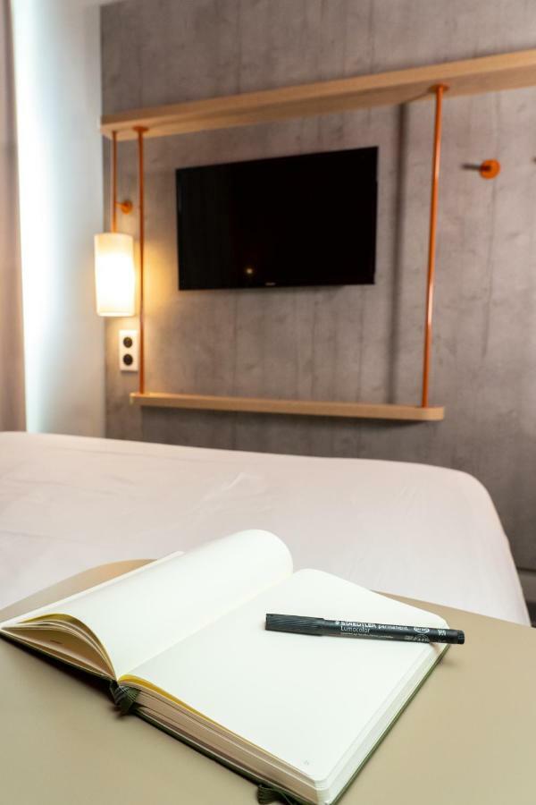 Ibis Budget Aubenas Esterno foto