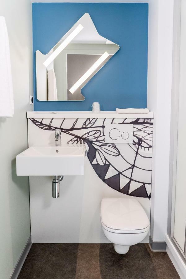 Ibis Budget Aubenas Esterno foto