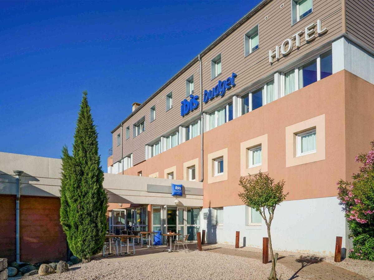 Ibis Budget Aubenas Esterno foto